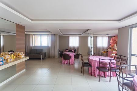 Apartamento à venda com 92m², 3 quartos e 2 vagasÁrea comum - Salão de festas
