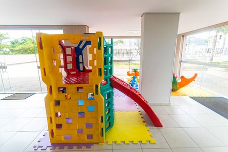 Apartamento à venda com 92m², 3 quartos e 2 vagasÁrea comum - Playground