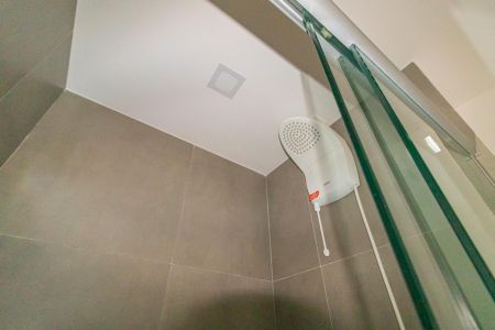 Banheiro de apartamento para alugar com 1 quarto, 39m² em Marechal Rondon, Canoas