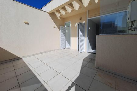 Apartamento à venda com 210m², 3 quartos e 3 vagas Apartamento à venda com 210m², 3 quartos e 3 vagasÁrea de Serviço