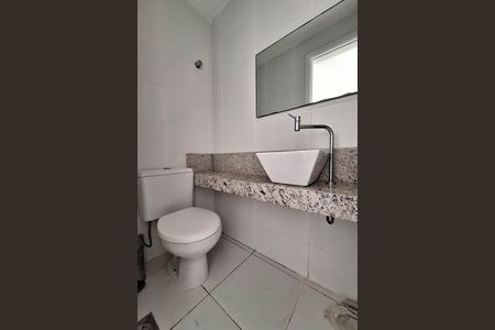 Apartamento à venda com 210m², 3 quartos e 3 vagas Apartamento à venda com 210m², 3 quartos e 3 vagasLavabo