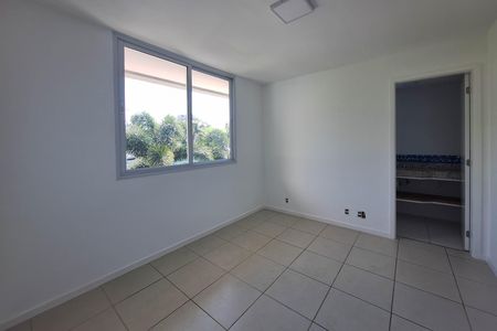 Apartamento à venda com 210m², 3 quartos e 3 vagas Apartamento à venda com 210m², 3 quartos e 3 vagasSuíte 1