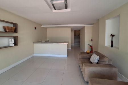 Apartamento à venda com 210m², 3 quartos e 3 vagas Apartamento à venda com 210m², 3 quartos e 3 vagasÁrea comum
