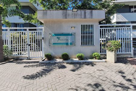 Apartamento à venda com 210m², 3 quartos e 3 vagas Apartamento à venda com 210m², 3 quartos e 3 vagasFachada