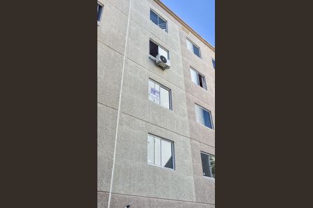 Bloco B6 de apartamento para alugar com 2 quartos, 40m² em Brás de Pina, Rio de Janeiro