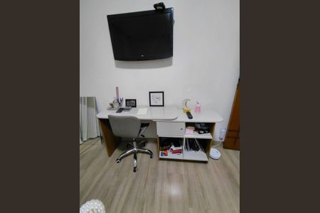 Casa para alugar com 115m², 2 quartos e 1 vaga Casa para alugar com 115m², 2 quartos e 1 vagaQuarto