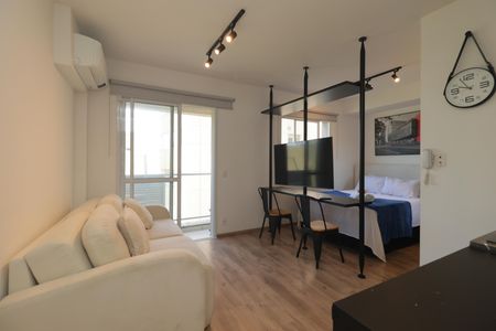 Kitnet/Studio à venda com 1 quarto, 28m² em Aclimação, São Paulo