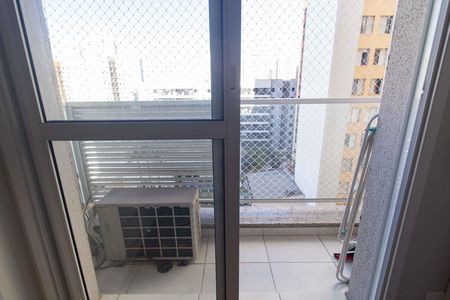 Varanda de kitnet/studio à venda com 0 quarto, 28m² em Aclimação, São Paulo