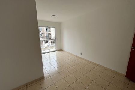 Sala de apartamento para alugar com 2 quartos, 51m² em Ilha do Governador, Rio de Janeiro