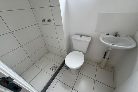 Apartamento para alugar com 51m², 2 quartos e sem vaga Apartamento para alugar com 51m², 2 quartos e sem vagaBanheiro