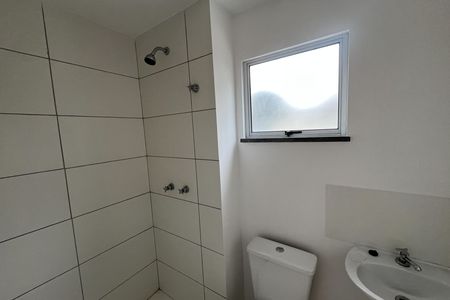 Apartamento para alugar com 51m², 2 quartos e sem vaga Apartamento para alugar com 51m², 2 quartos e sem vagaBanheiro