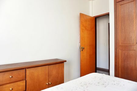 Apartamento à venda com 110m², 3 quartos e 1 vaga Apartamento à venda com 110m², 3 quartos e 1 vagaQuarto 2