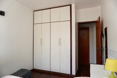 Apartamento à venda com 110m², 3 quartos e 1 vaga Apartamento à venda com 110m², 3 quartos e 1 vagaQuarto 3