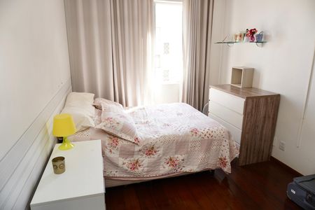 Apartamento à venda com 110m², 3 quartos e 1 vaga Apartamento à venda com 110m², 3 quartos e 1 vagaQuarto 3