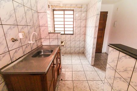 Apartamento para alugar com 42m², 2 quartos e 1 vaga Apartamento para alugar com 42m², 2 quartos e 1 vagaCozinha e Área de Serviço