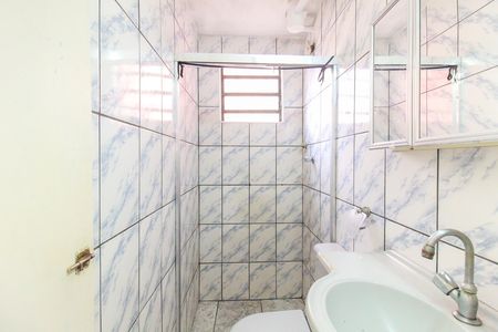 Apartamento para alugar com 42m², 2 quartos e 1 vaga Apartamento para alugar com 42m², 2 quartos e 1 vagaBanheiro