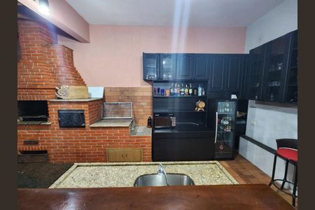 Casa à venda com 384m², 4 quartos e 7 vagas