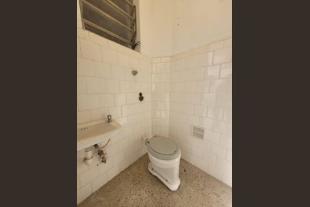 Banheiro de apartamento para alugar com 3 quartos, 90m² em Moinhos de Vento, Porto Alegre