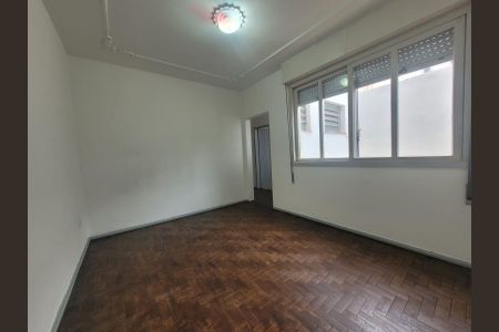 Apartamento para alugar com 90m², 3 quartos e sem vaga Apartamento para alugar com 90m², 3 quartos e sem vagaQuarto