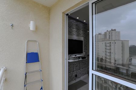 Sacada de apartamento para alugar com 2 quartos, 47m² em Vila Mogilar, Mogi das Cruzes
