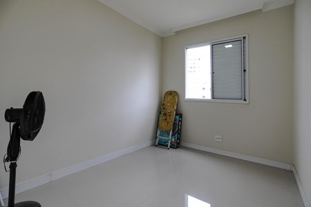 Quarto 2 de apartamento para alugar com 2 quartos, 47m² em Vila Mogilar, Mogi das Cruzes