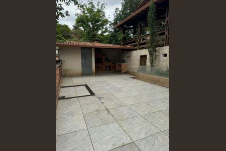 Casa à venda com 3 quartos, 180m² em Jardim Casa Branca, Betim