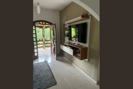 Casa à venda com 3 quartos, 180m² em Jardim Casa Branca, Betim