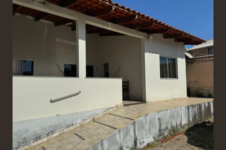 Casa à venda com 4 quartos, 120m² em Pqe Brasileia, Betim