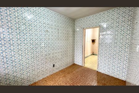 Casa à venda com 2 quartos, 80m² em Vila Galvão, Guarulhos