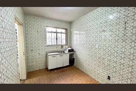 Casa à venda com 2 quartos, 80m² em Vila Galvão, Guarulhos
