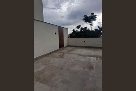 Apartamento à venda com 2 quartos, 65m² em São Gotardo, Belo Horizonte