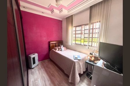 Apartamento à venda com 3 quartos, 114m² em Novo Horizonte, Betim