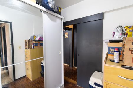 Quarto de Serviço de apartamento à venda com 3 quartos, 80m² em Centro Histórico, Porto Alegre