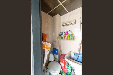 Apartamento para alugar com 80m², 3 quartos e sem vaga Apartamento para alugar com 80m², 3 quartos e sem vagaBanheiro de serviço