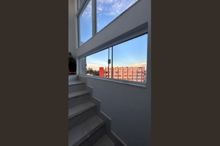 Apartamento à venda com 2 quartos, 128m² em Cabral, Contagem