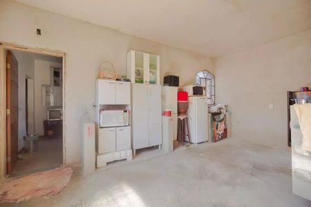 Casa à venda com 3 quartos, 472m² em Alvorada, Contagem