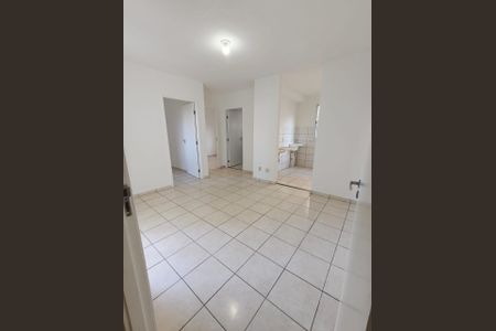 Apartamento à venda com 2 quartos, 48m² em Nacional, Contagem
