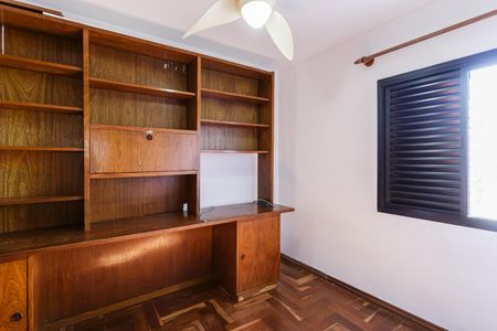 Apartamento para alugar com 97m², 3 quartos e 2 vagas Apartamento para alugar com 97m², 3 quartos e 2 vagasQuarto 2