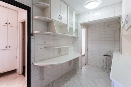 Apartamento para alugar com 97m², 3 quartos e 2 vagas Apartamento para alugar com 97m², 3 quartos e 2 vagasCozinha