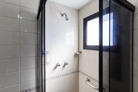 Apartamento para alugar com 97m², 3 quartos e 2 vagas Apartamento para alugar com 97m², 3 quartos e 2 vagasBanheiro da Suíte