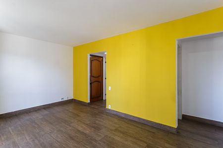 Sala de apartamento para alugar com 3 quartos, 97m² em Indianópolis, São Paulo