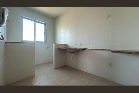 Apartamento à venda com 2 quartos, 55m² em Morro do Confisco, Contagem