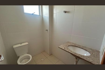 Apartamento à venda com 2 quartos, 55m² em Morro do Confisco, Contagem