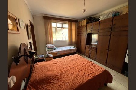 Casa à venda com 4 quartos, 250m² em Chácaras, Betim