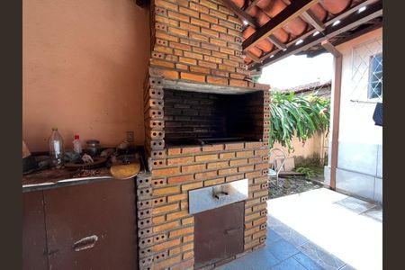 Casa à venda com 4 quartos, 250m² em Chácaras, Betim