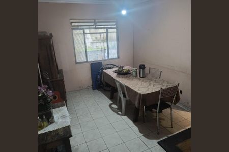 Casa à venda com 144m², 3 quartos e 4 vagas