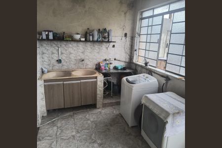 Casa à venda com 3 quartos, 144m² em Pedra Azul, Contagem