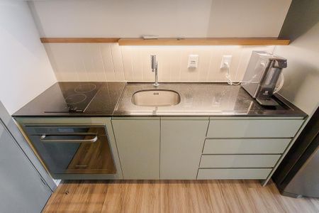 Studio para alugar com 35m², 1 quarto e sem vaga Studio para alugar com 35m², 1 quarto e sem vagaCozinha