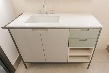 Studio para alugar com 35m², 1 quarto e sem vaga Studio para alugar com 35m², 1 quarto e sem vagaBanheiro