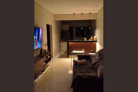 Casa à venda com 90m², 3 quartos e 2 vagas